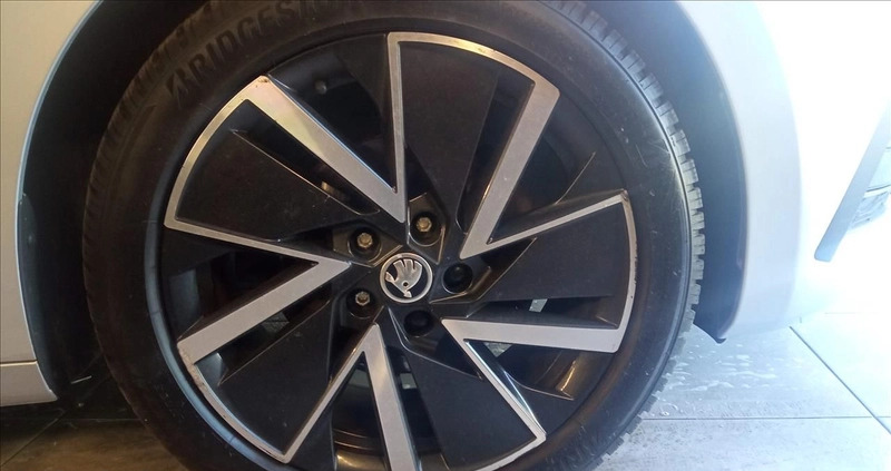 Skoda Octavia cena 69900 przebieg: 193946, rok produkcji 2020 z Puck małe 172